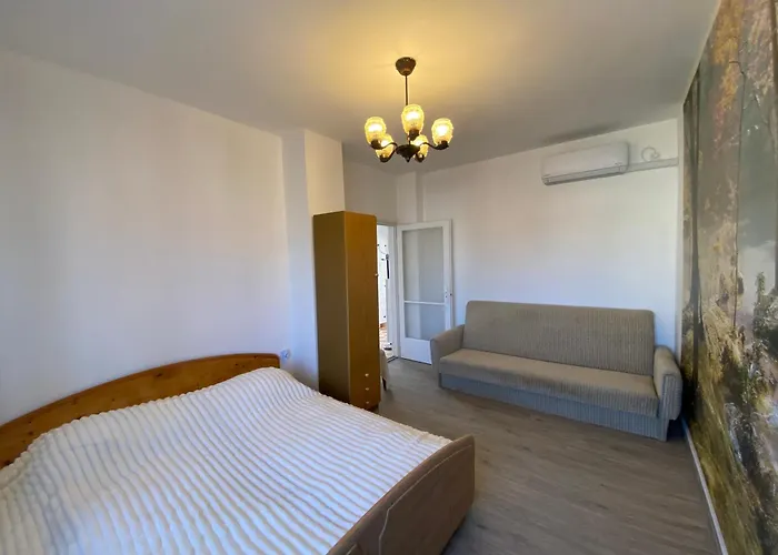 Julia Apartmanhaz