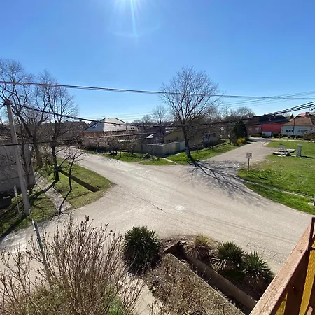 Julia Apartmanhaz Szeged