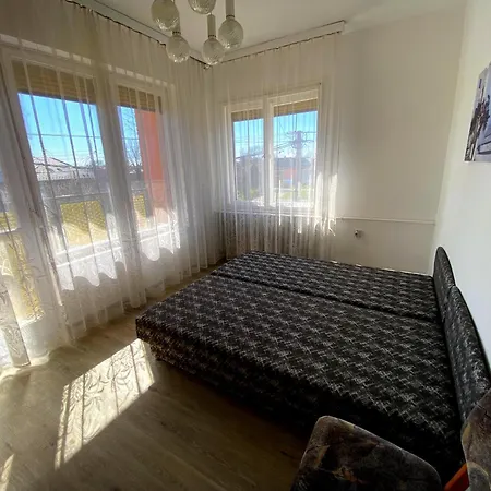 Apartman Júlia *