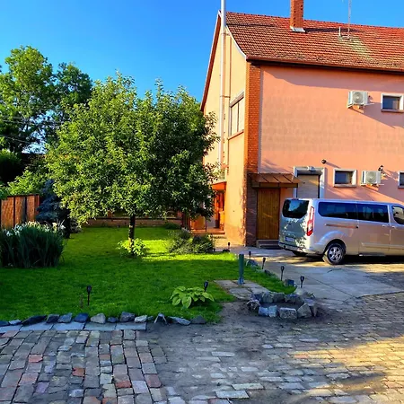 Julia Apartmanhaz * Szeged